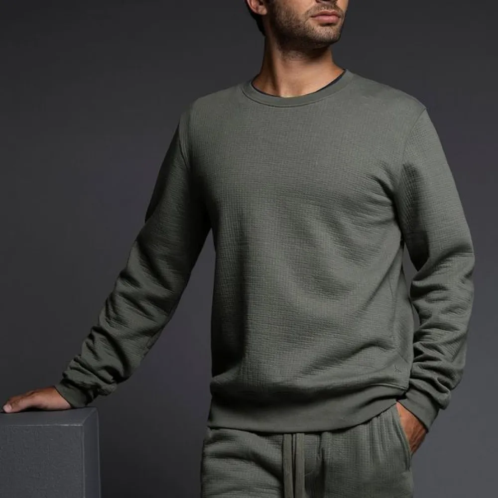 DUAL LAYER Dual Layer*Sweatshirt | Structured Crew Neck Pullover for Men